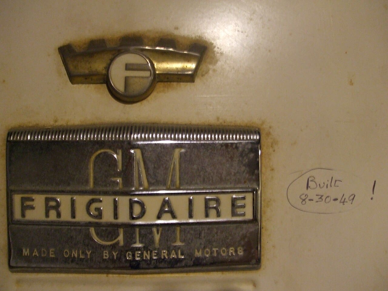 A 1949 Frigidaire refrigerator photographed in 2013, still working — built to last 30+ years as standard